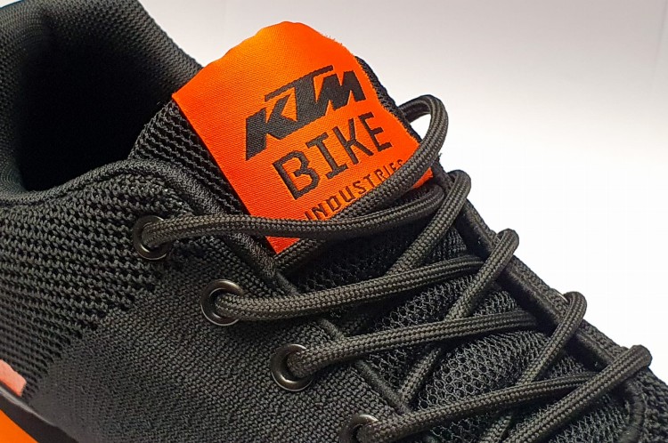 Buty rowerowe KTM.jpg